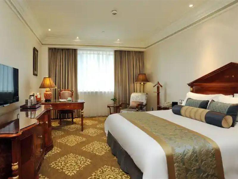Crowne Plaza Shanghai Nanjing Road By Ihg Екстериор снимка Deluxe Room