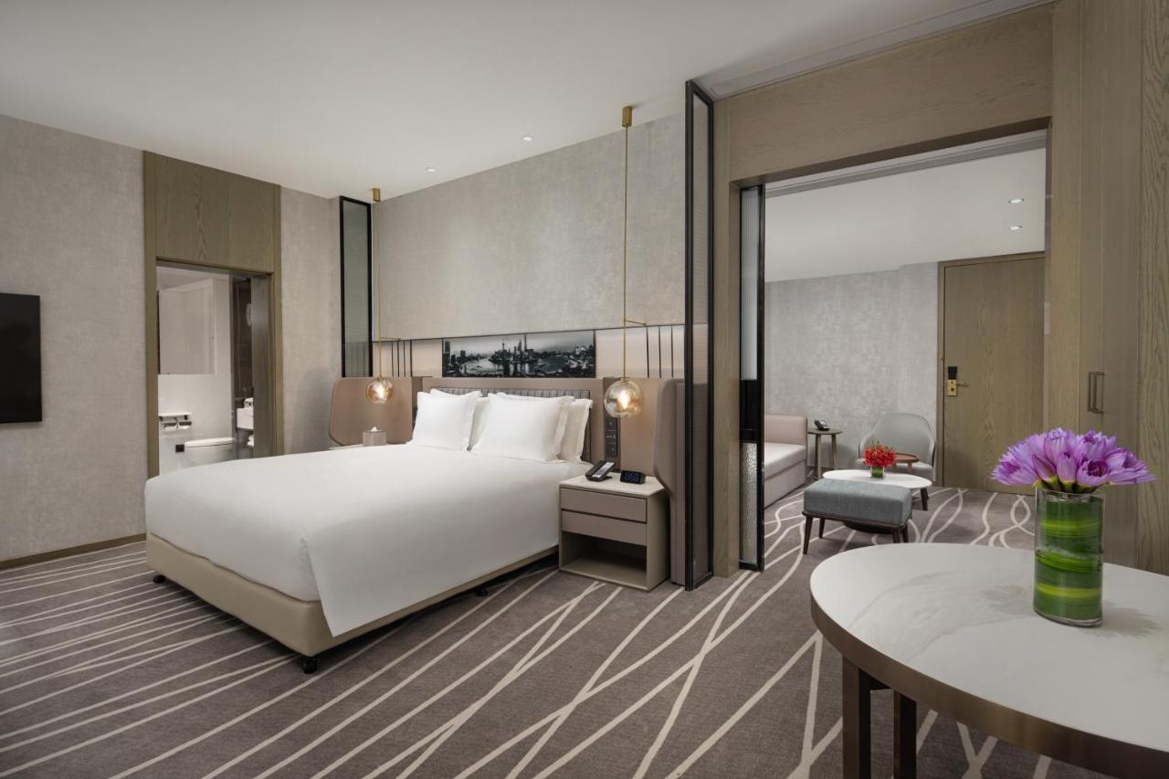 Crowne Plaza Shanghai Nanjing Road By Ihg Екстериор снимка