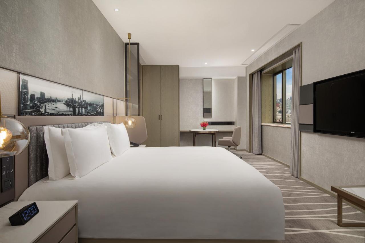 Crowne Plaza Shanghai Nanjing Road By Ihg Екстериор снимка Deluxe King